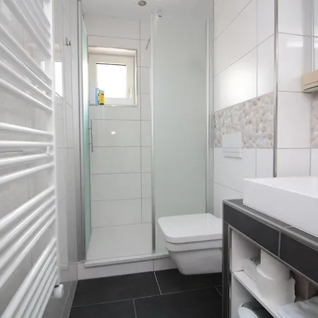 Appartement Summer Wine - Direkt Hinter Dem Seedeich